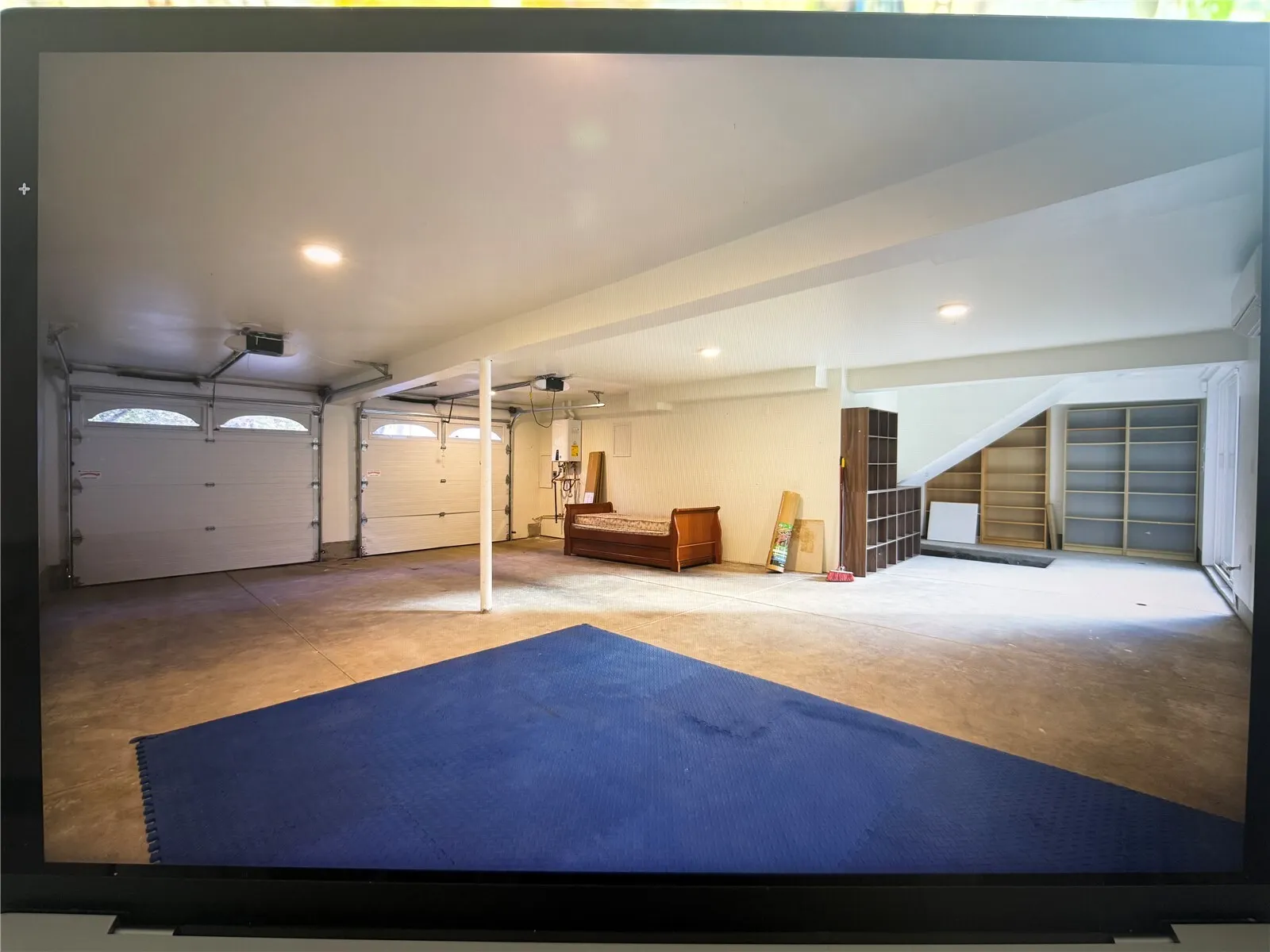 7035 Jones Avenue NW, Seattle, WA 98117