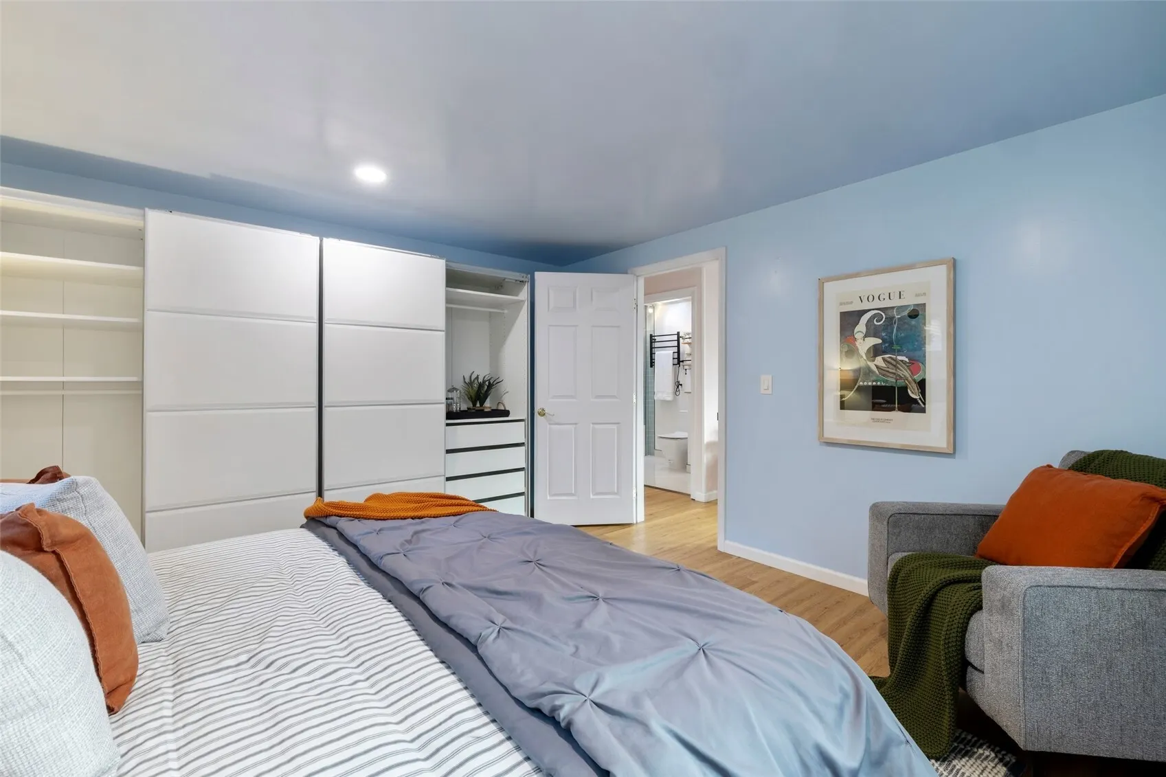 7035 Jones Avenue NW, Seattle, WA 98117