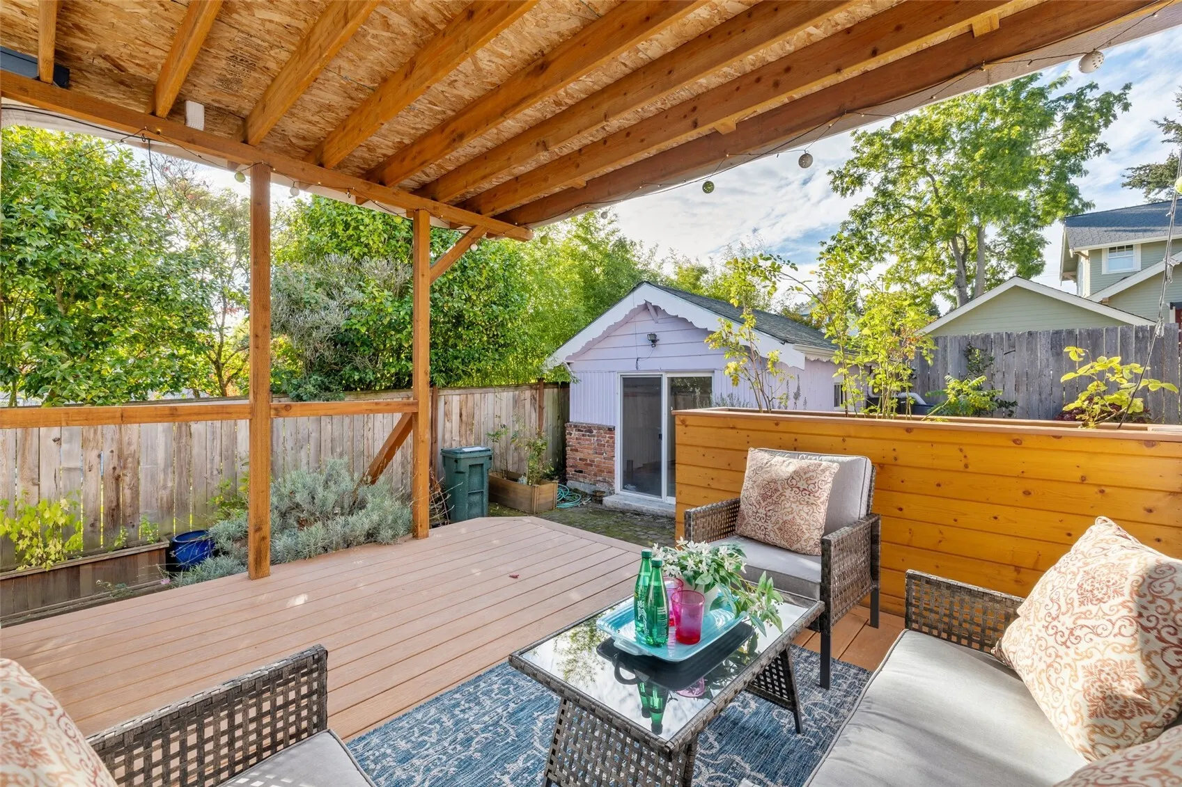 7035 Jones Avenue NW, Seattle, WA 98117