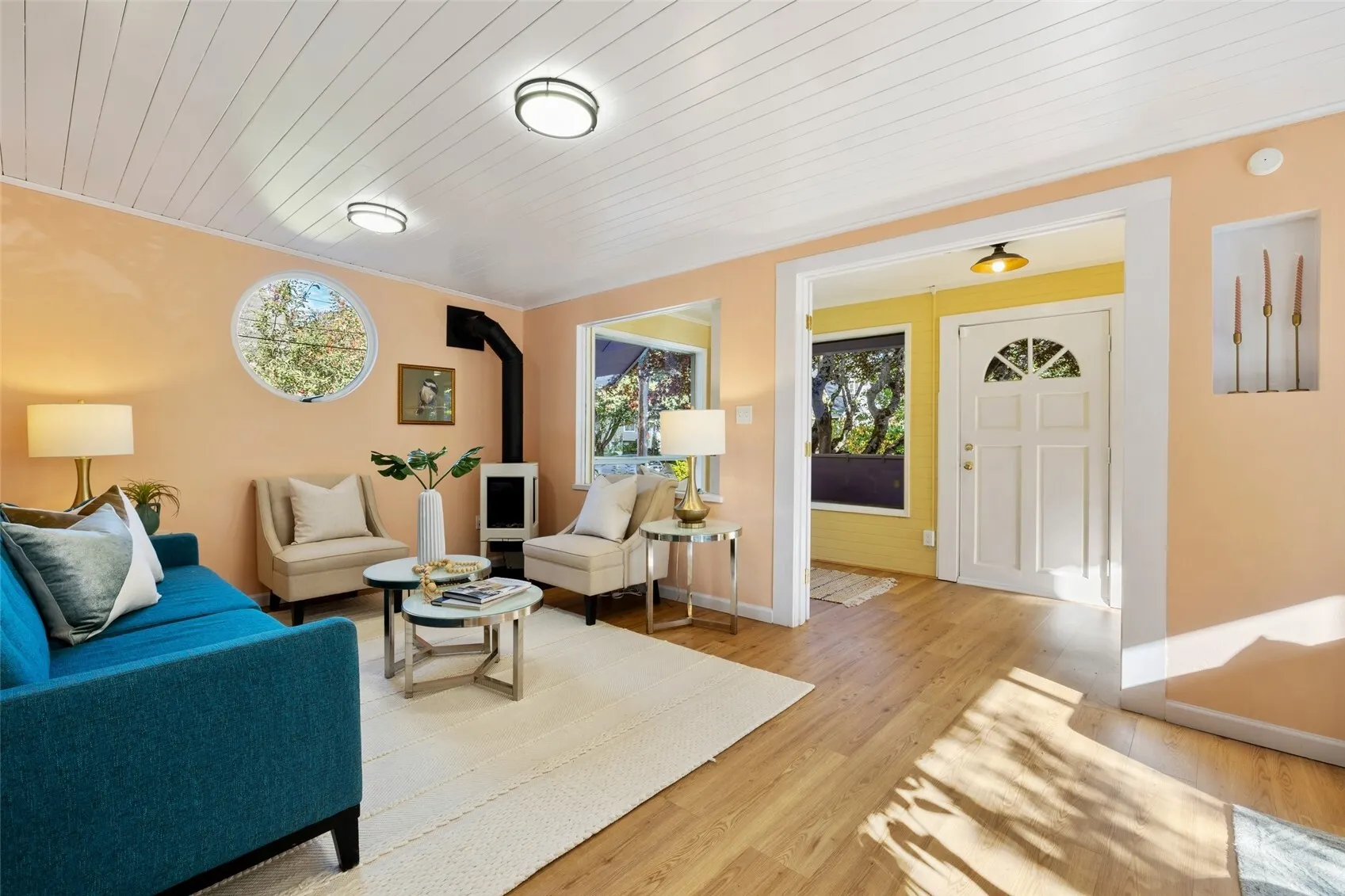 7035 Jones Avenue NW, Seattle, WA 98117