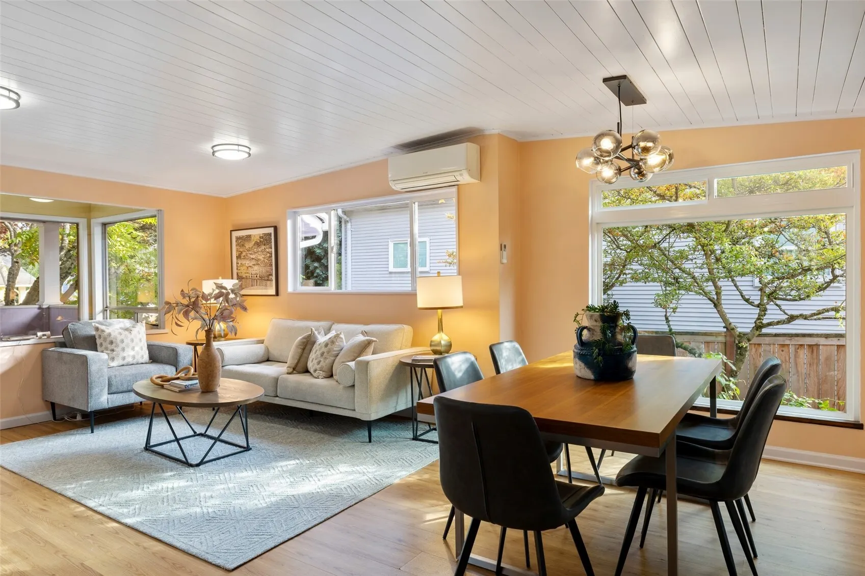 7035 Jones Avenue NW, Seattle, WA 98117