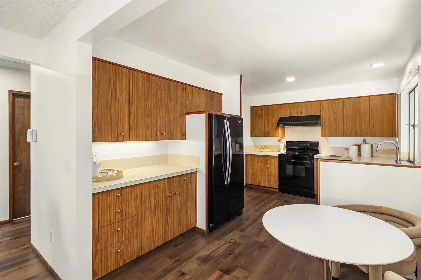 17515 164th Avenue NE, Woodinville, WA 98072-5204