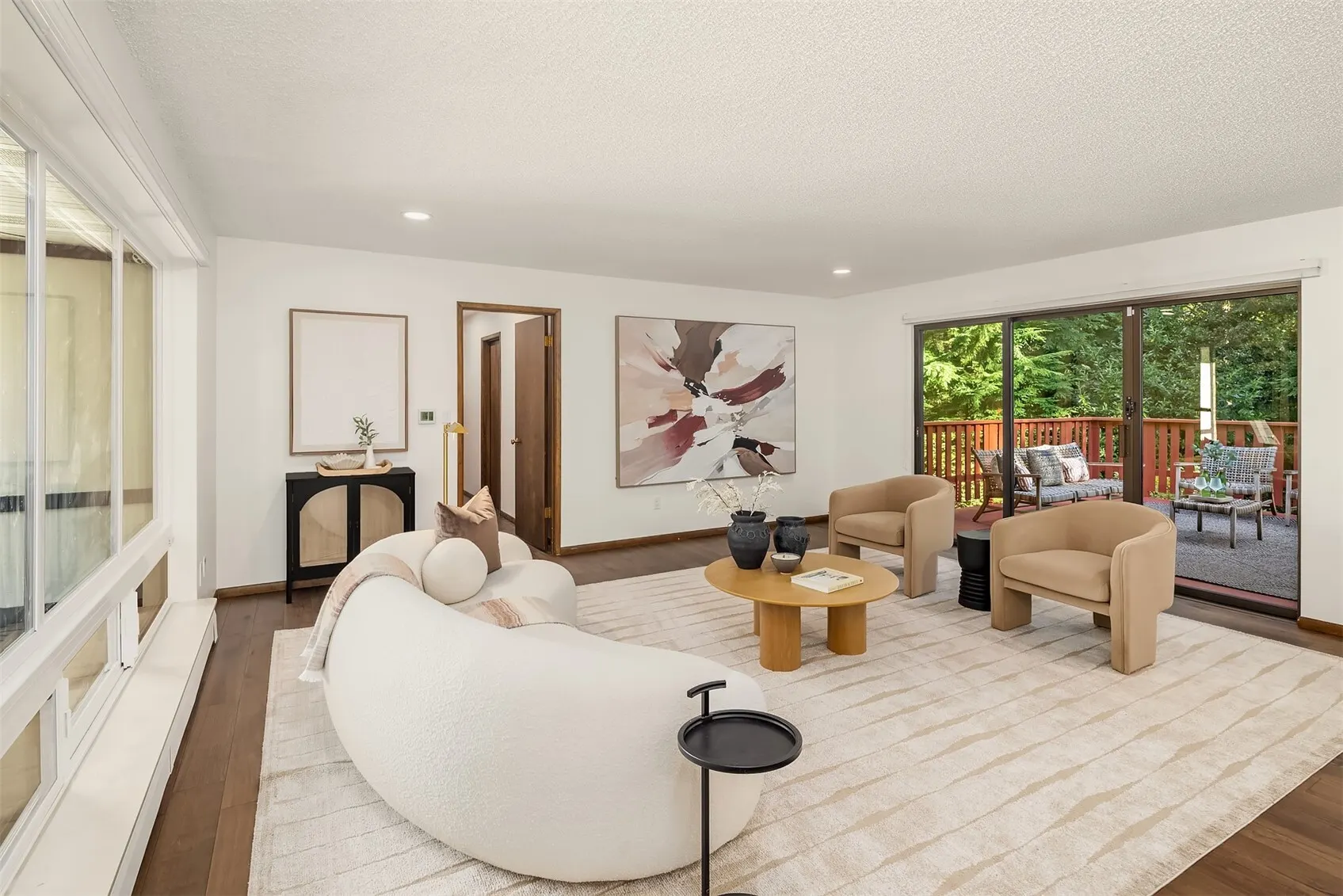 17515 164th Avenue NE, Woodinville, WA 98072-5204