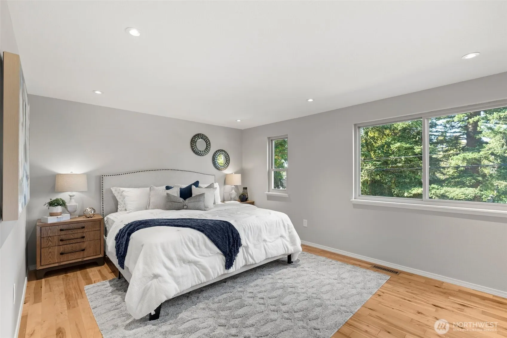 10120 111th Avenue NE, Kirkland, WA 98033