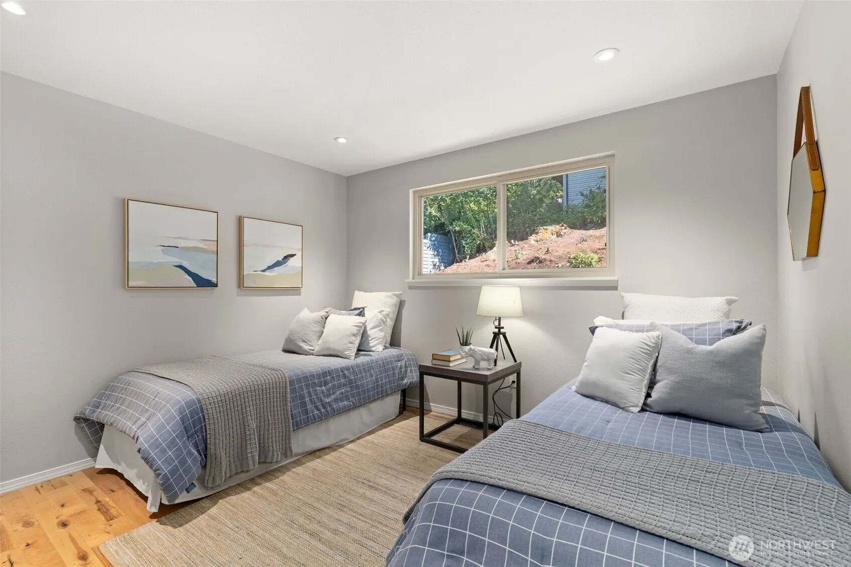 10120 111th Avenue NE, Kirkland, WA 98033