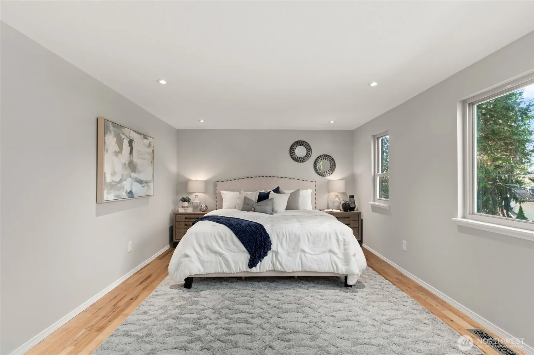 10120 111th Avenue NE, Kirkland, WA 98033