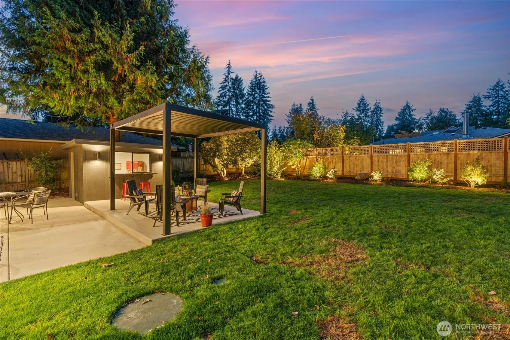 8317 134th Avenue NE, Redmond, WA 98052