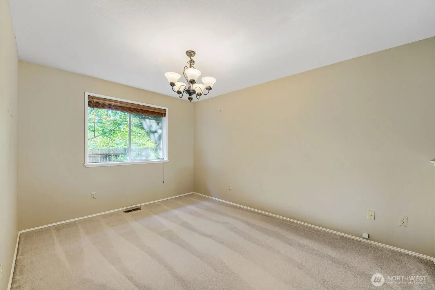20235 137th Avenue SE, Kent, WA 98042