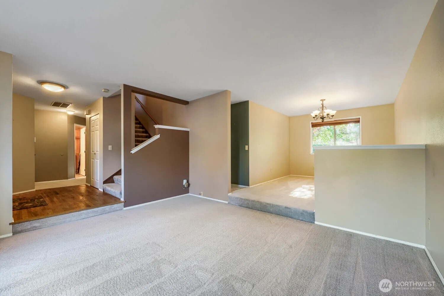 20235 137th Avenue SE, Kent, WA 98042
