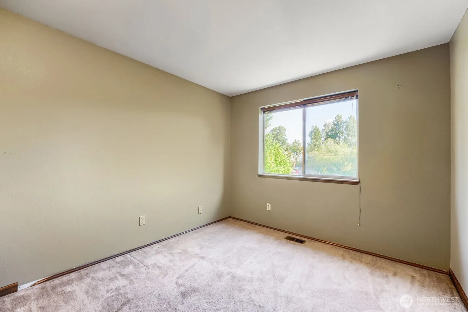 20235 137th Avenue SE, Kent, WA 98042