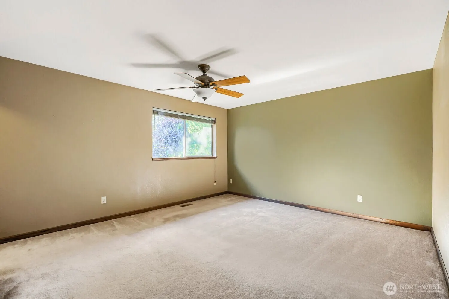 20235 137th Avenue SE, Kent, WA 98042