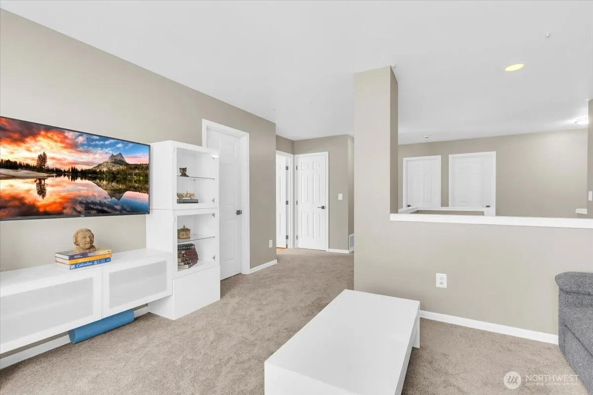223 243 Avenue SE, Sammamish, WA 98074