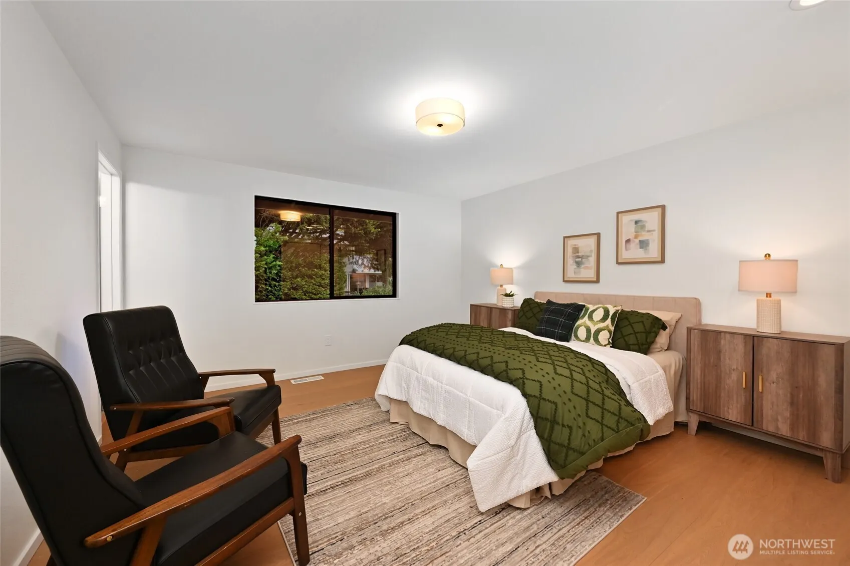 10026 NE 140th St , Kirkland, WA 98034