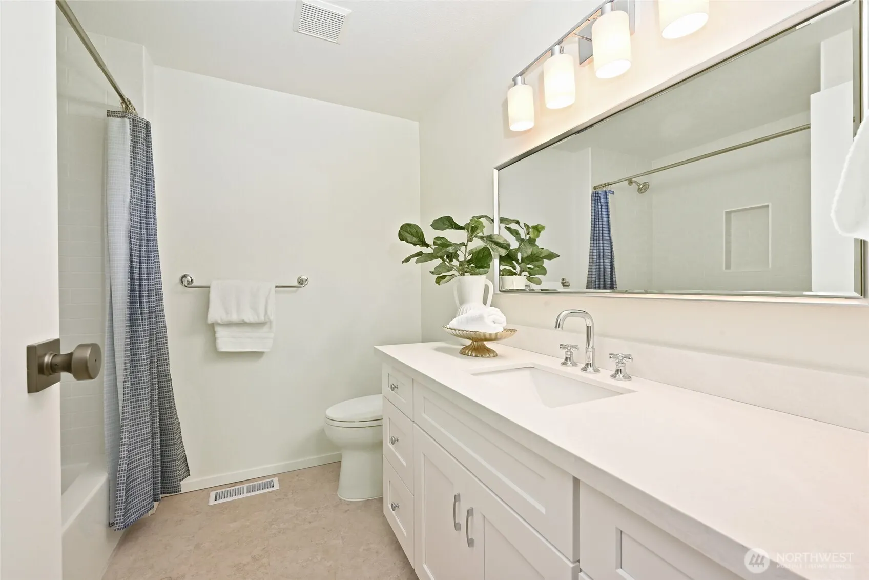 10026 NE 140th St , Kirkland, WA 98034