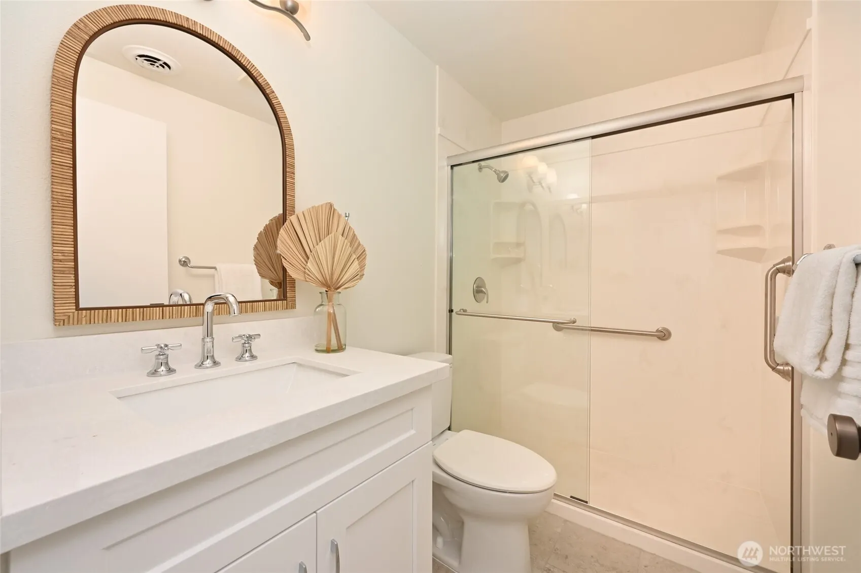 10026 NE 140th St , Kirkland, WA 98034