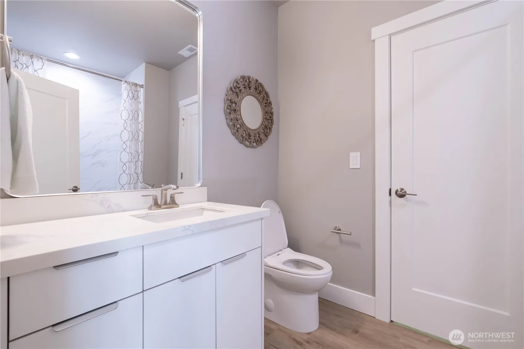 3316 102nd Avenue NE, Bellevue, WA 98004