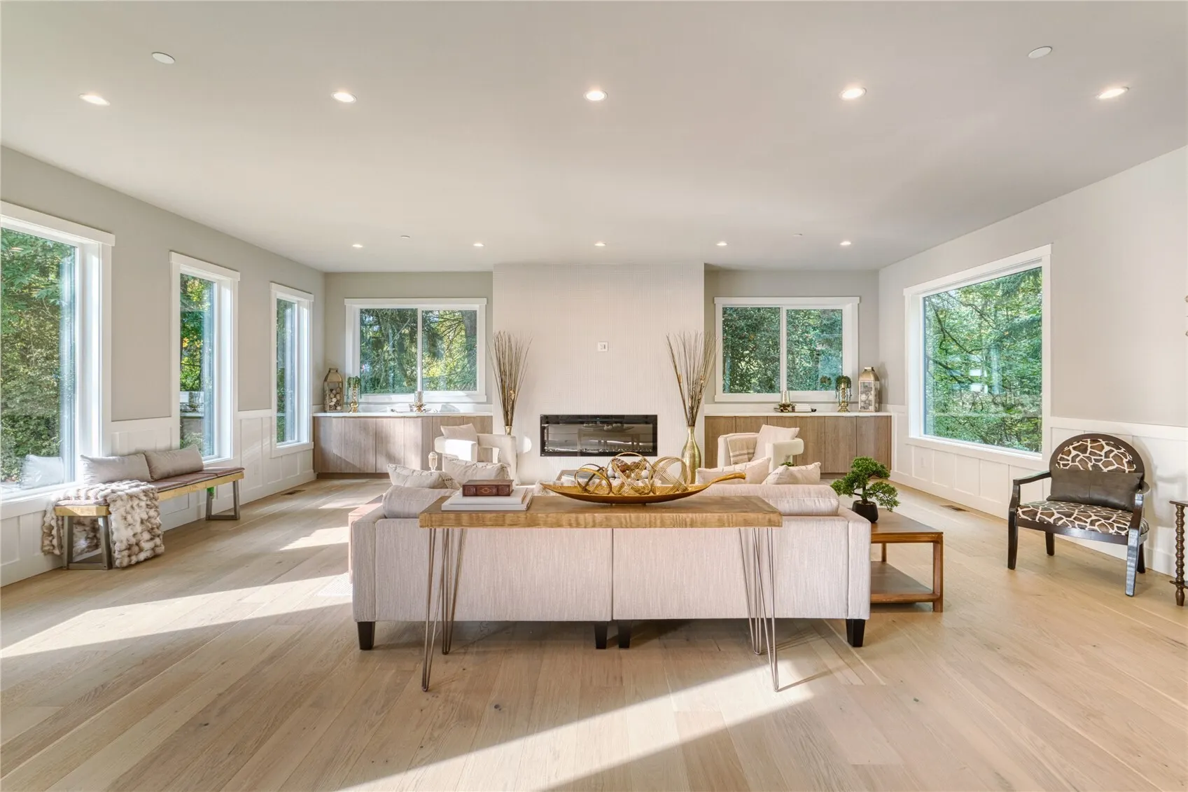 3316 102nd Avenue NE, Bellevue, WA 98004