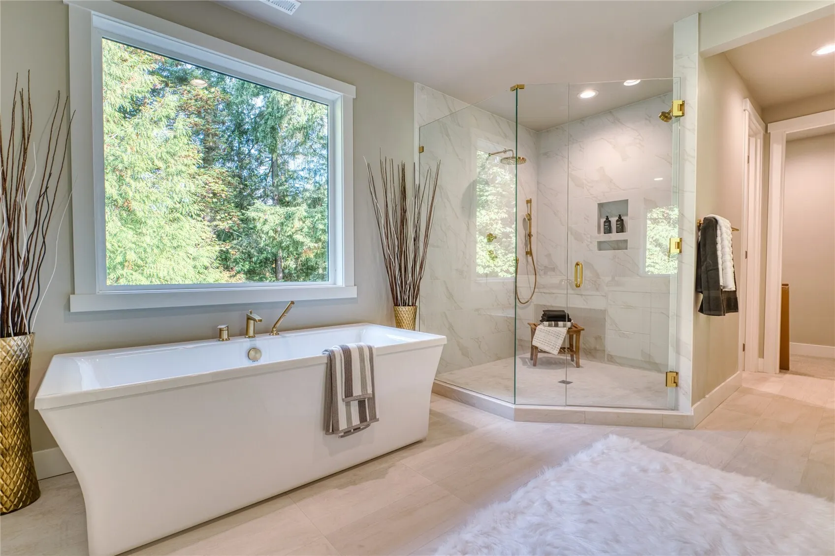 3316 102nd Avenue NE, Bellevue, WA 98004