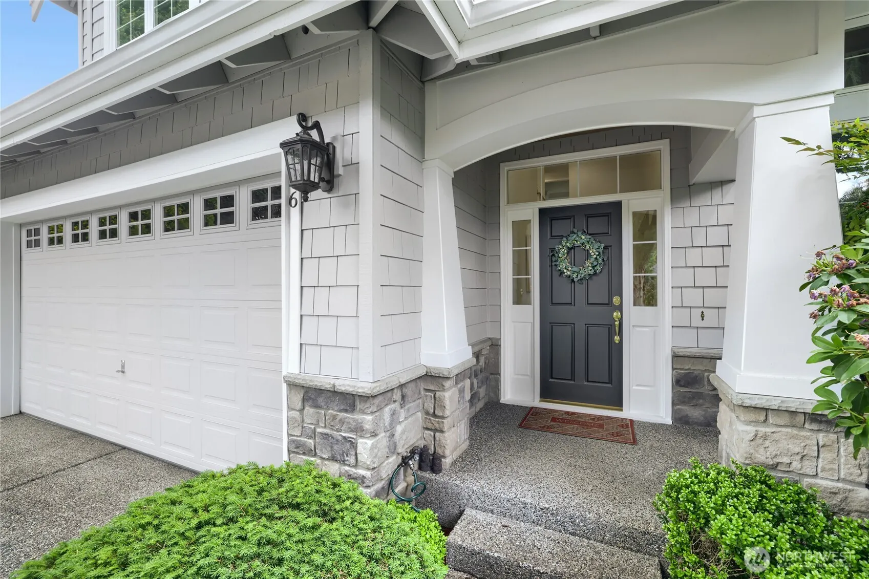 916 275th Place SE, Sammamish, WA 98075