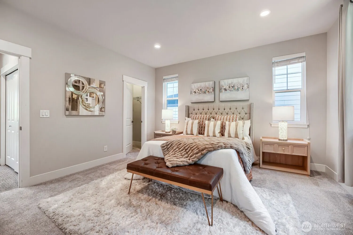 24356 NE 15th Way , Sammamish, WA 98074