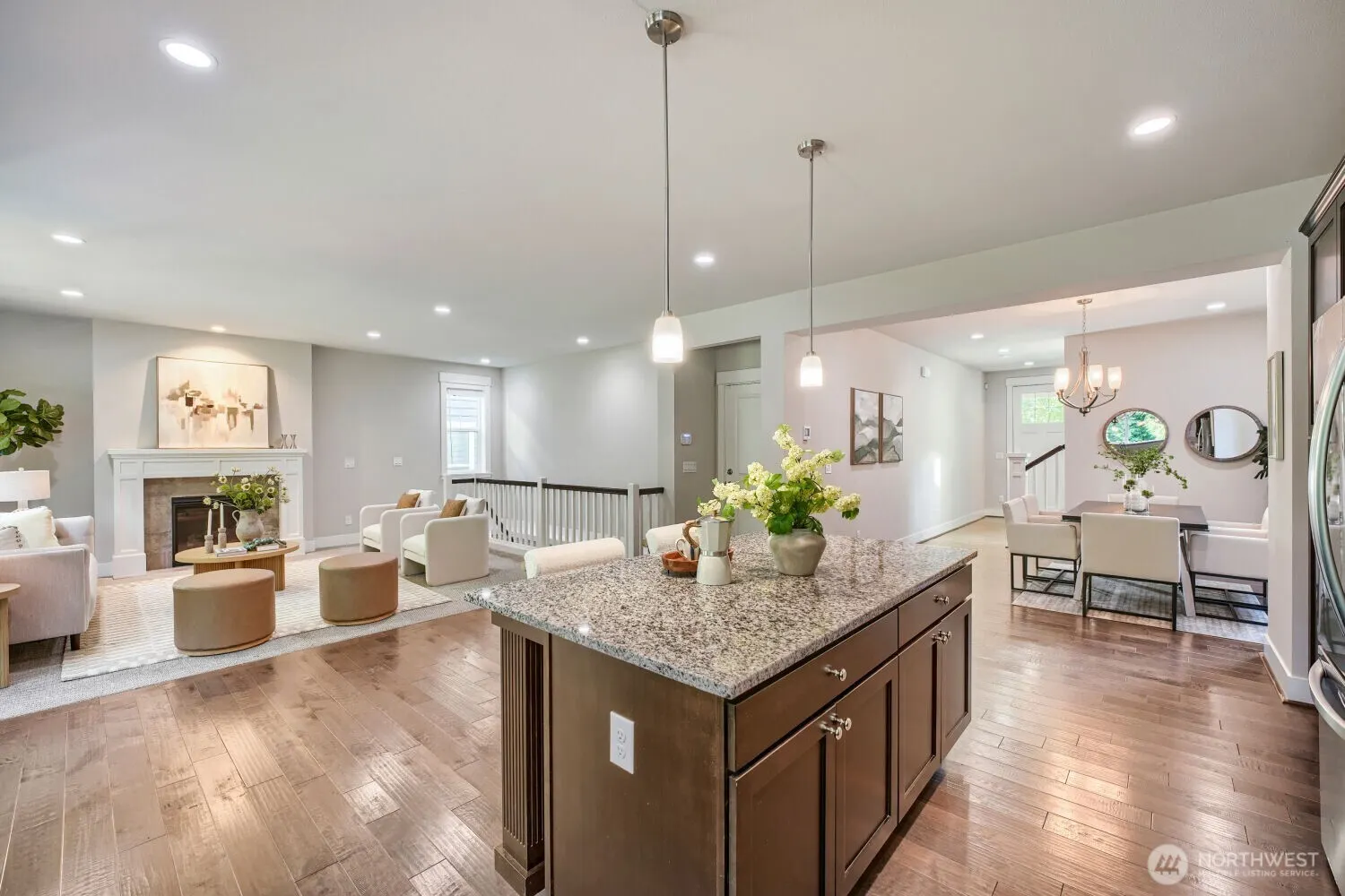 24356 NE 15th Way , Sammamish, WA 98074