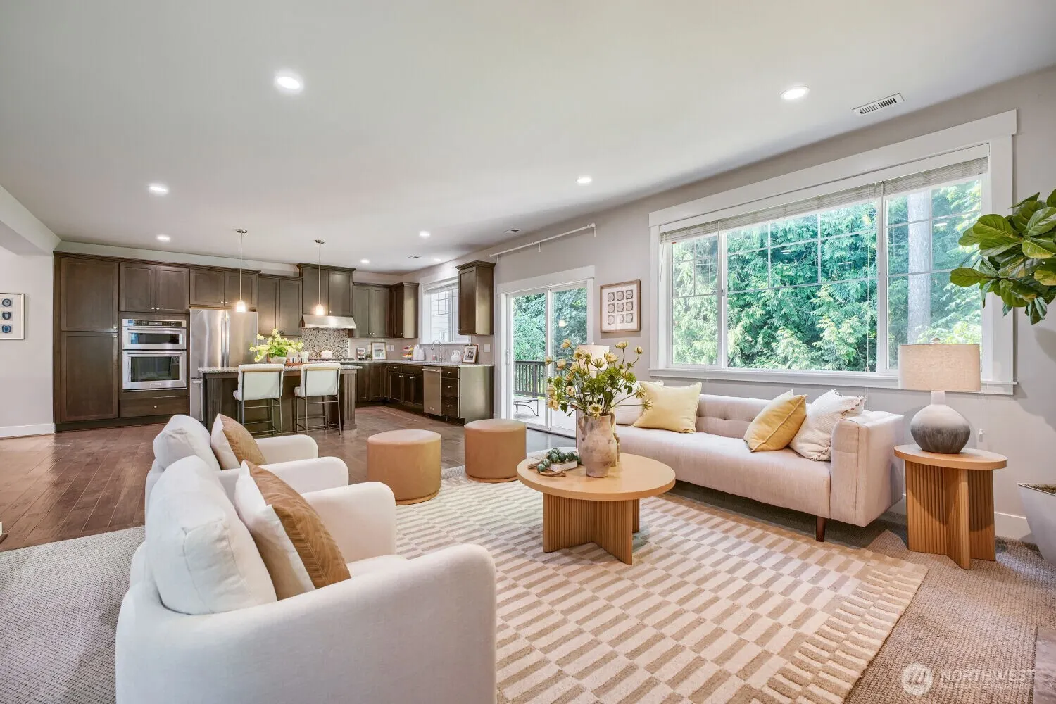 24356 NE 15th Way , Sammamish, WA 98074