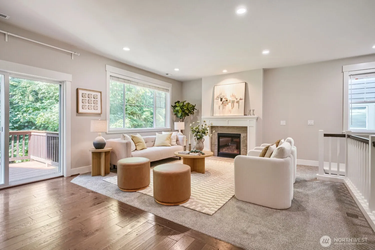 24356 NE 15th Way , Sammamish, WA 98074