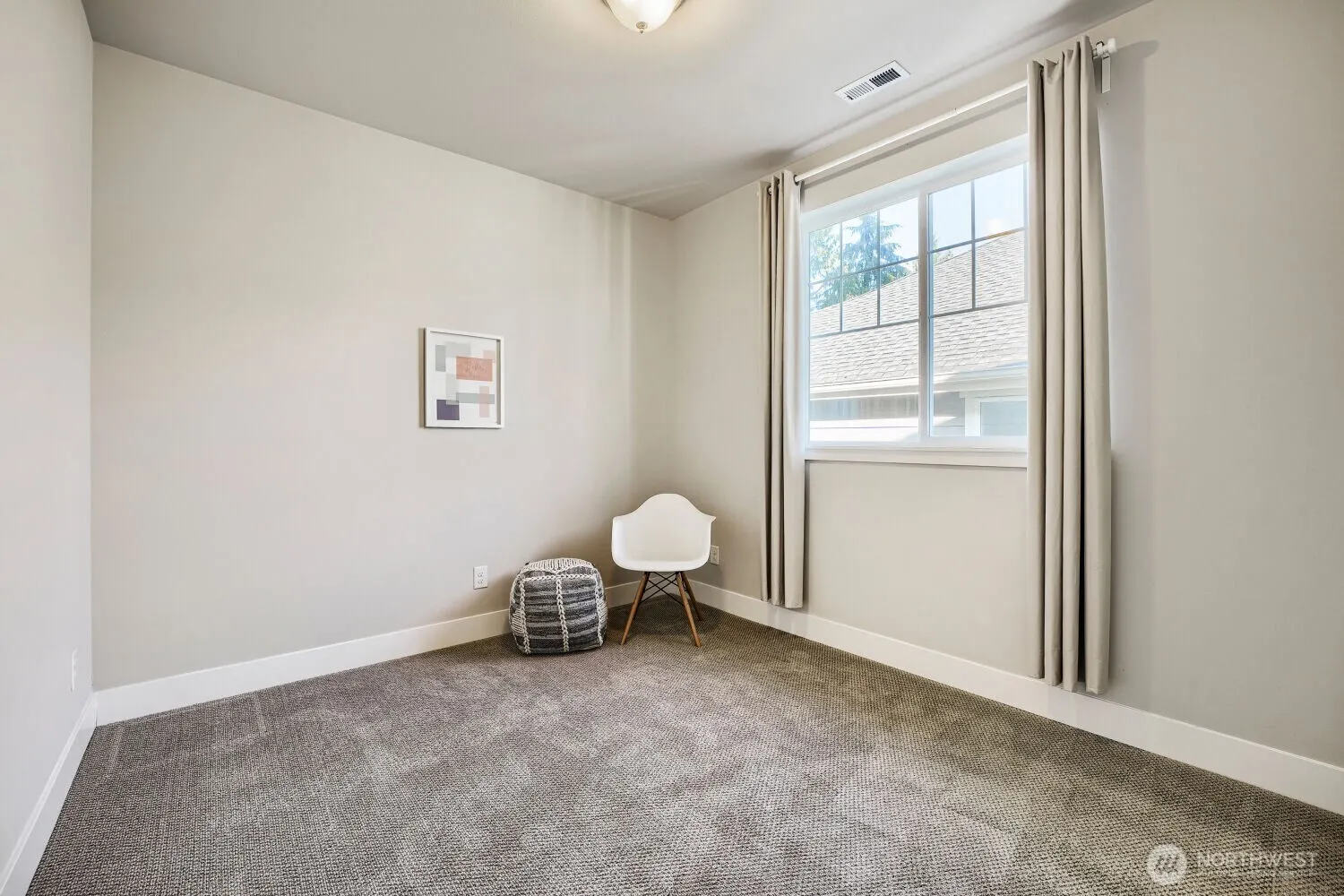 24356 NE 15th Way , Sammamish, WA 98074