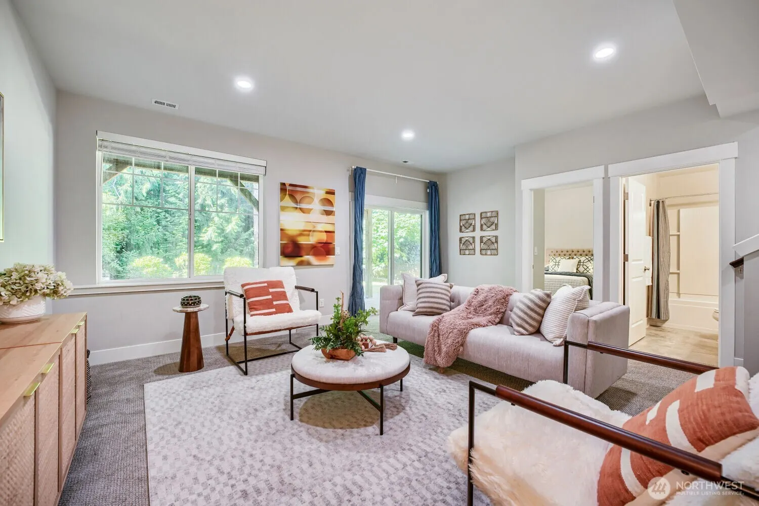 24356 NE 15th Way , Sammamish, WA 98074