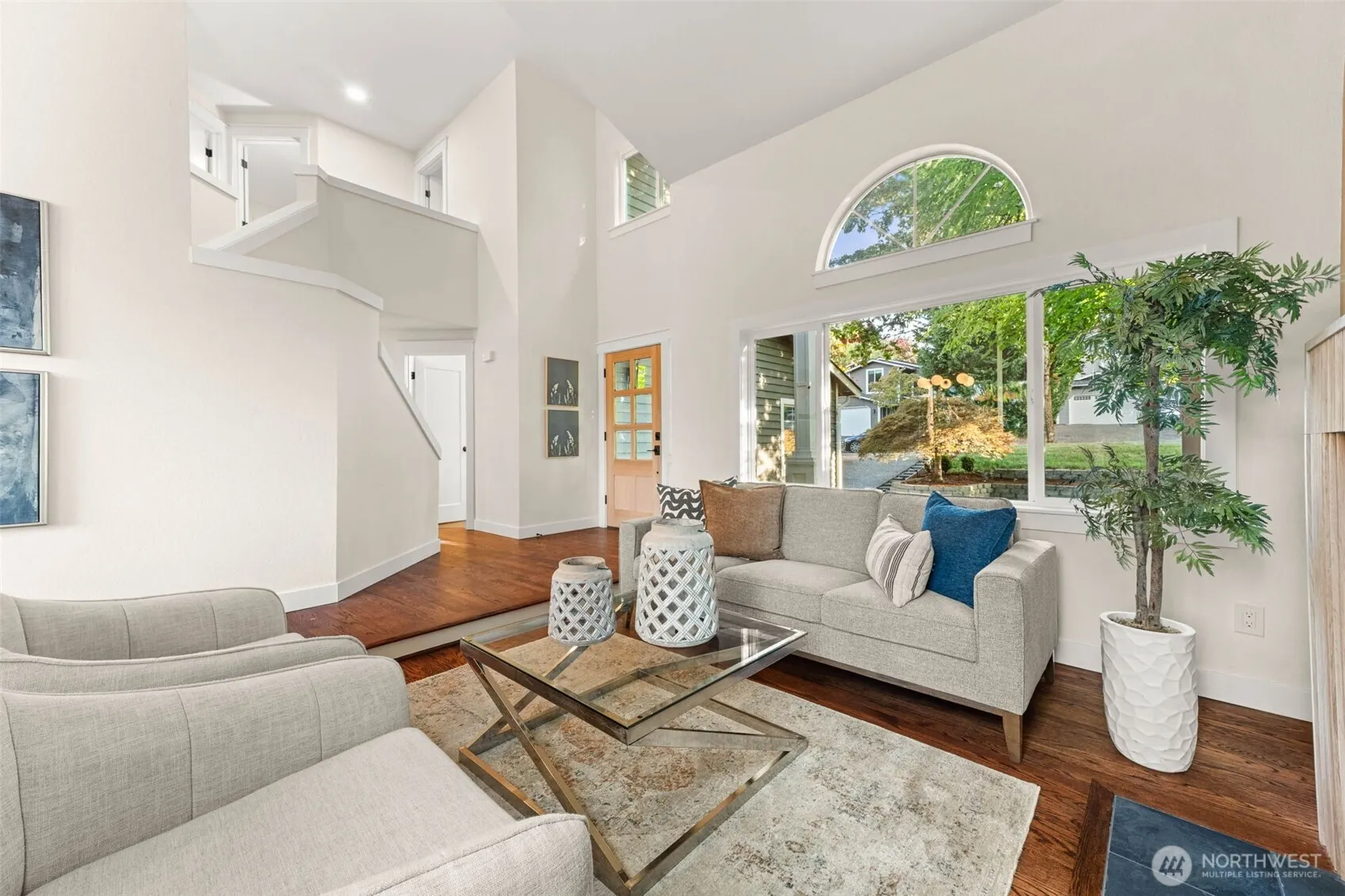 11706 NE 107th Place , Kirkland, WA 98033