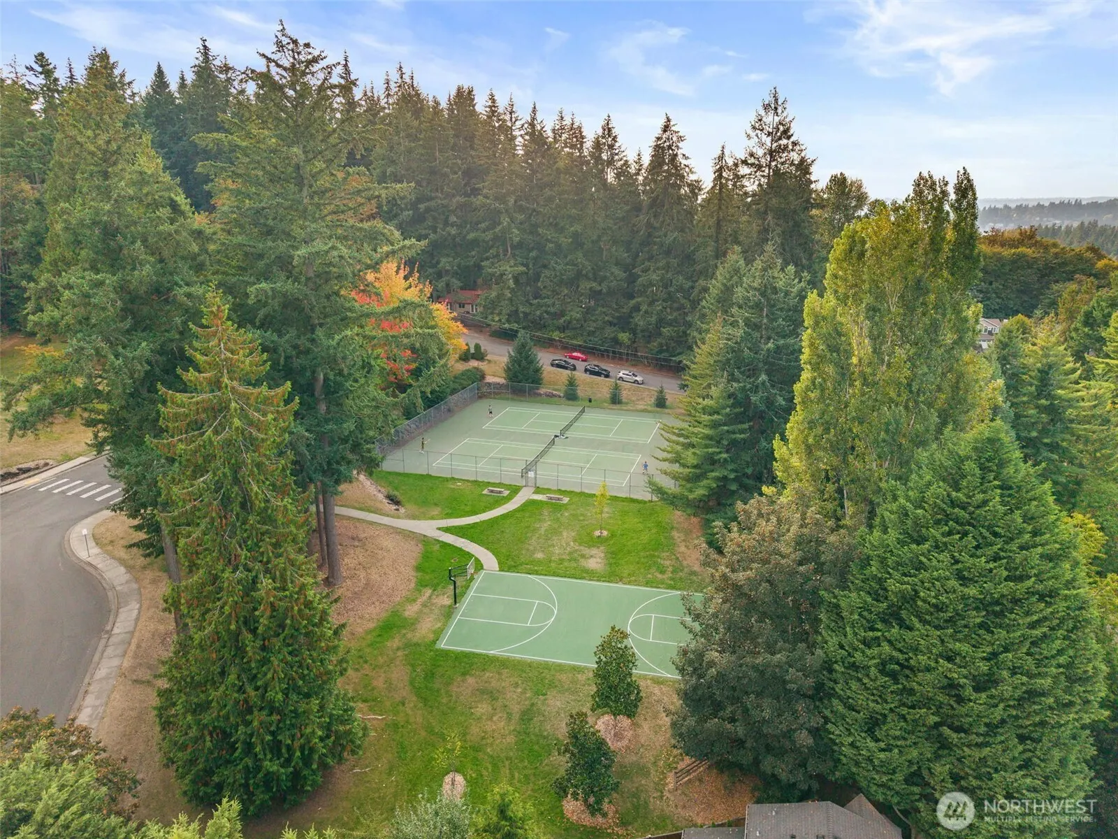 11706 NE 107th Place , Kirkland, WA 98033
