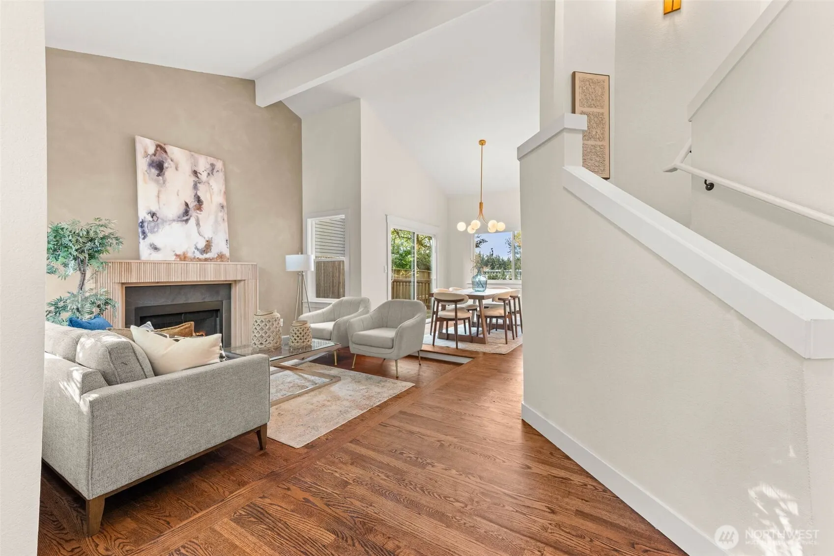 11706 NE 107th Place , Kirkland, WA 98033