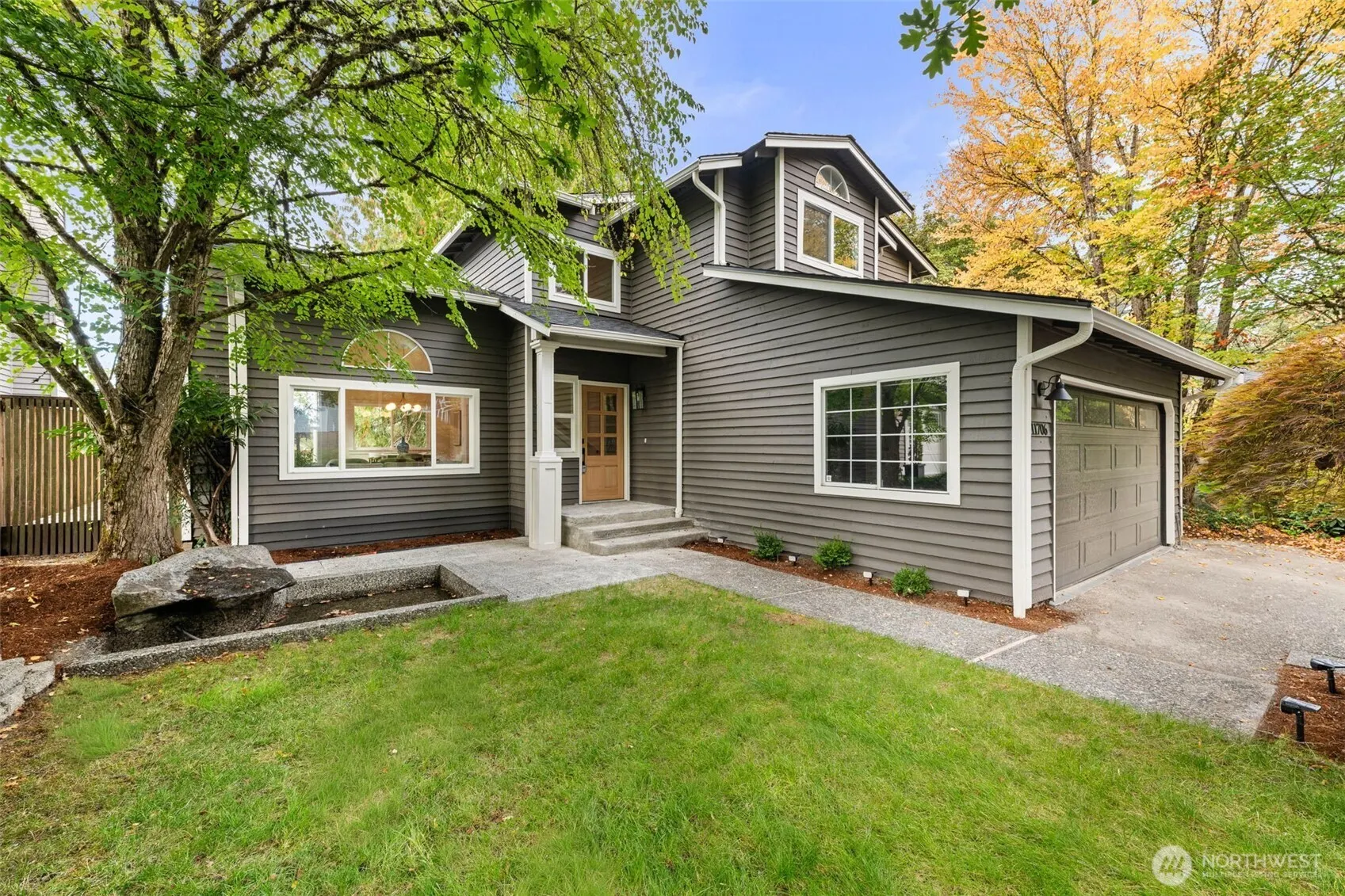 11706 NE 107th Place , Kirkland, WA 98033