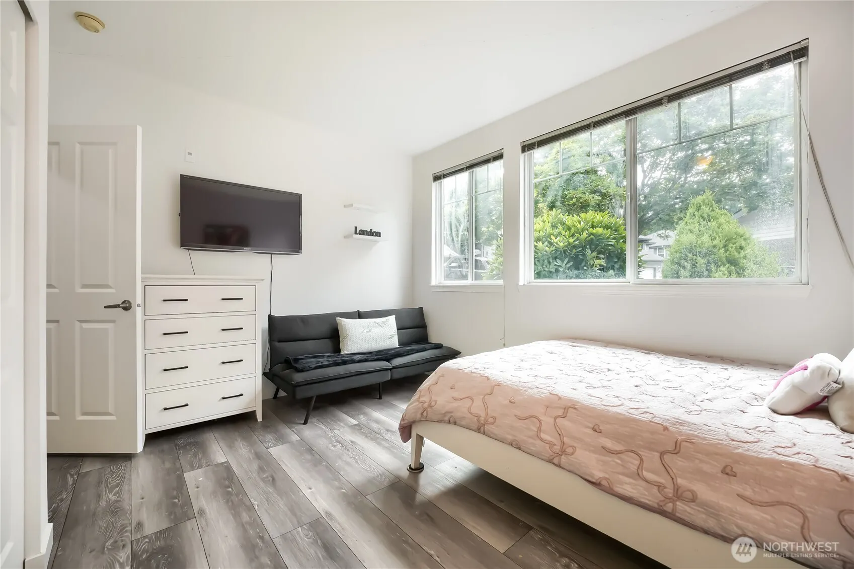 1500 S 18th Street #F102, Renton, WA 98055