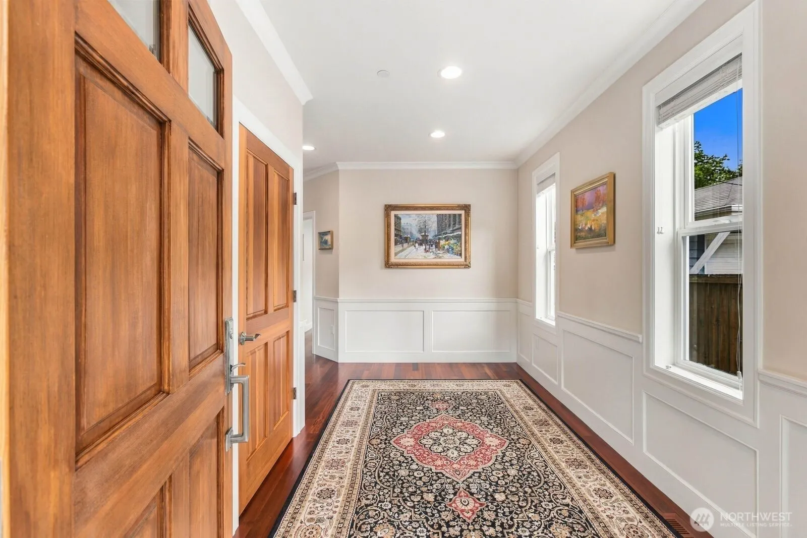 10220 NE 64th Street , Kirkland, WA 98033