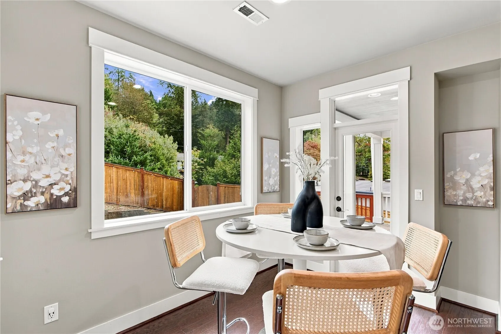 3894 201st Court SE, Sammamish, WA 98075