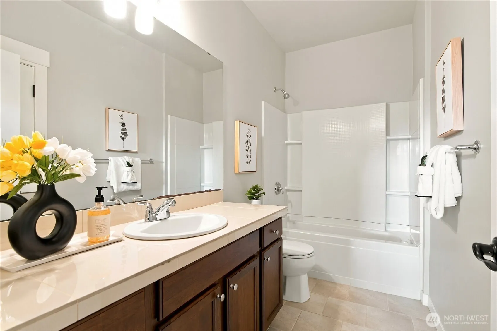3894 201st Court SE, Sammamish, WA 98075