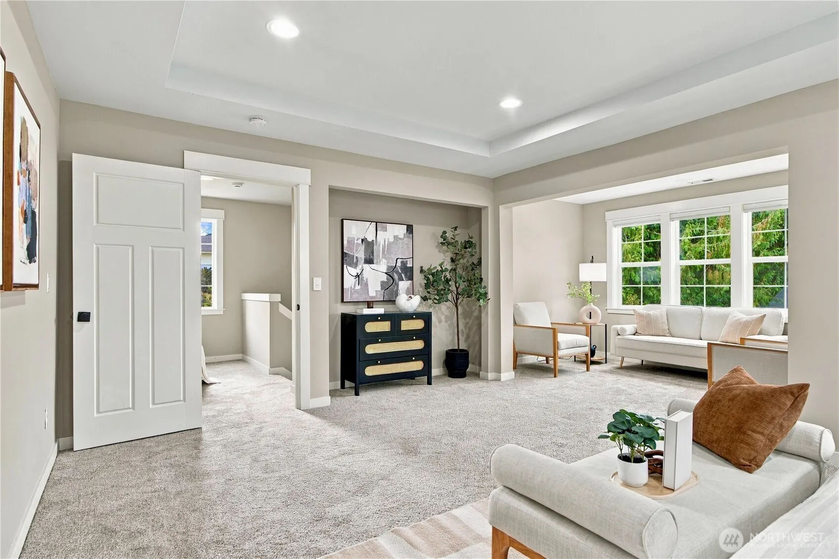 3894 201st Court SE, Sammamish, WA 98075