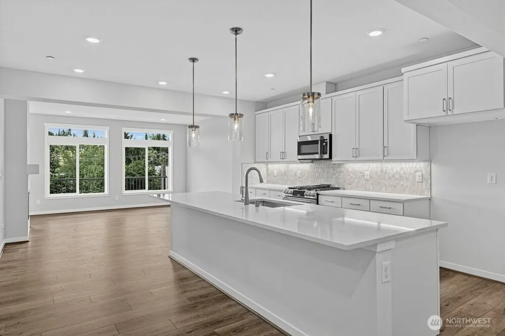 13202 NE 127th Court #D, Kirkland, WA 98034