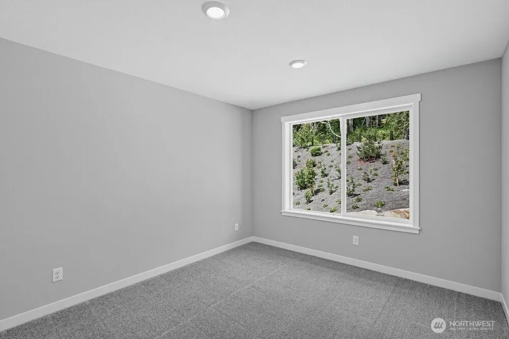 13202 NE 127th Court #D, Kirkland, WA 98034