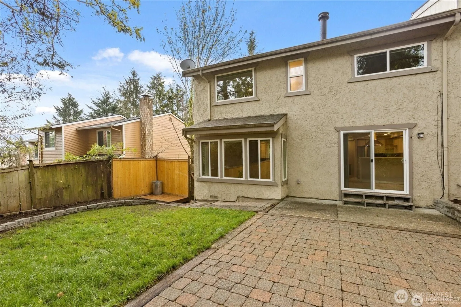 17534 NE 88th Place , Redmond, WA 98052