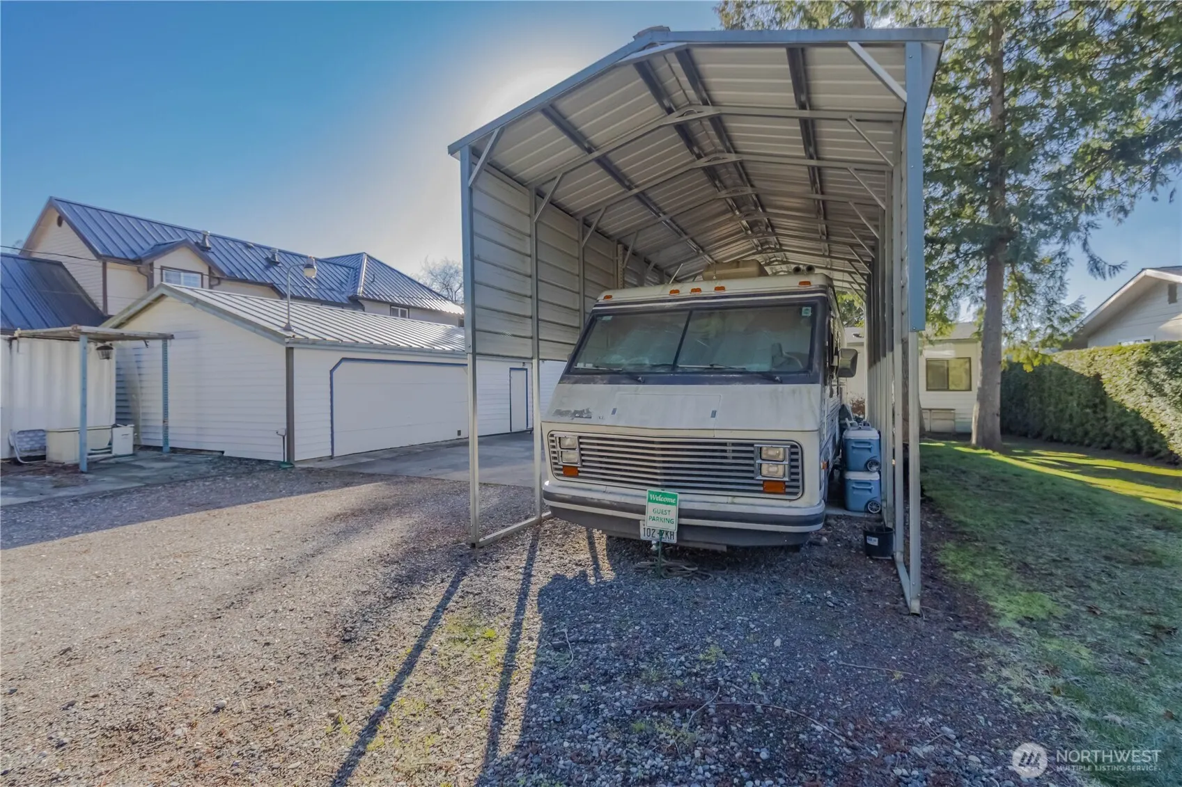 30961 E Lake Morton Drive SE, Kent, WA 98042