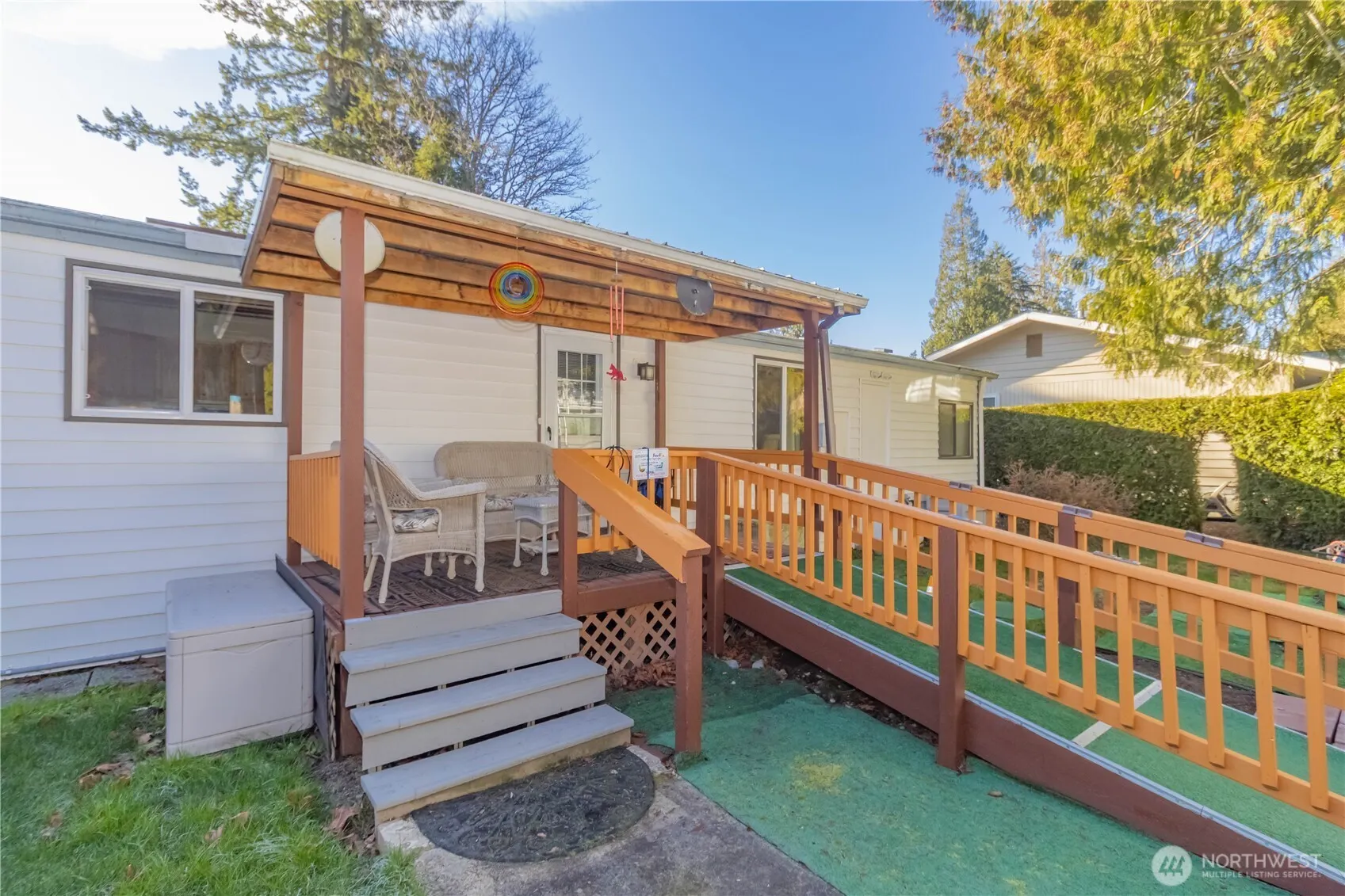 30961 E Lake Morton Drive SE, Kent, WA 98042