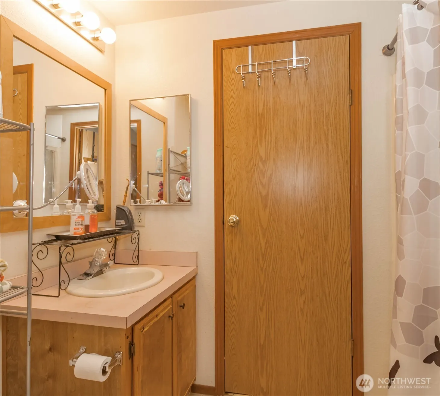 30961 E Lake Morton Drive SE, Kent, WA 98042