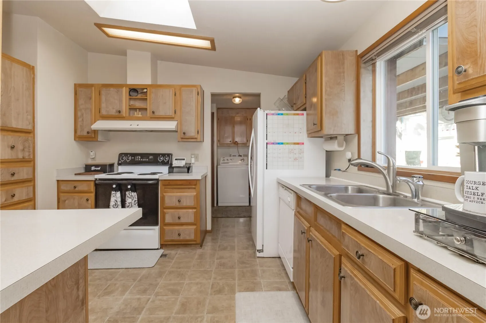 30961 E Lake Morton Drive SE, Kent, WA 98042