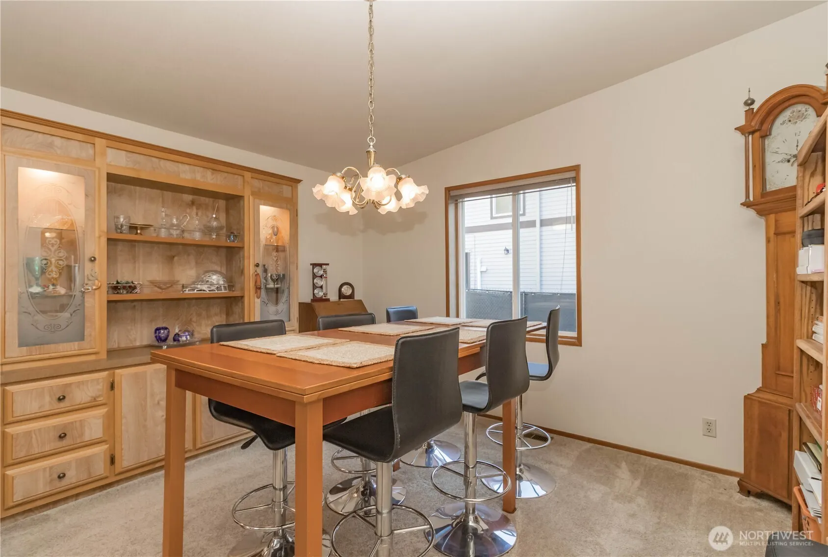 30961 E Lake Morton Drive SE, Kent, WA 98042