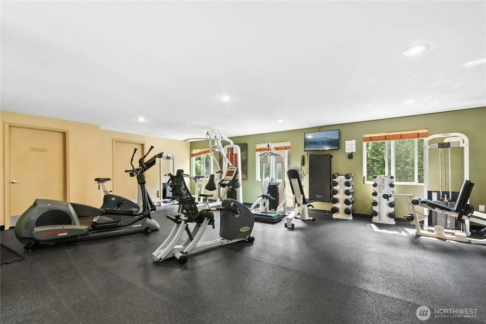 700 Front St. S #E110, Issaquah, WA 98027