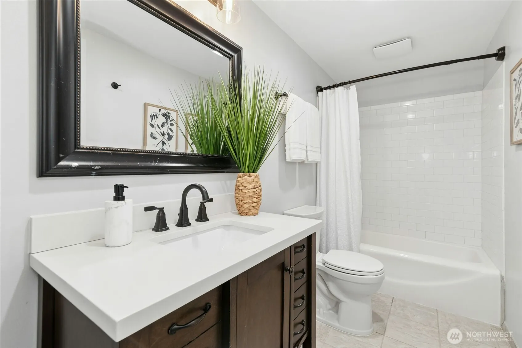 1115 Wildwood Boulevard SW, Issaquah, WA 98027