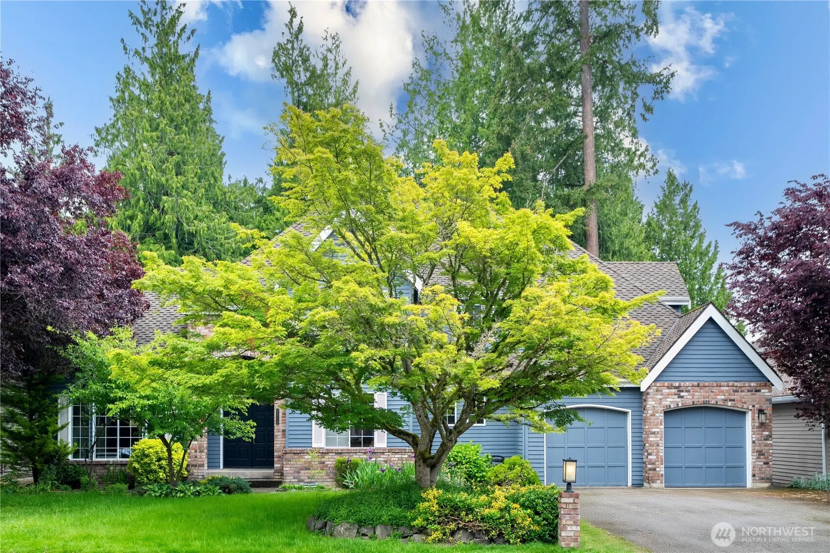 2110 216th Place NE , Sammamish, WA 98074