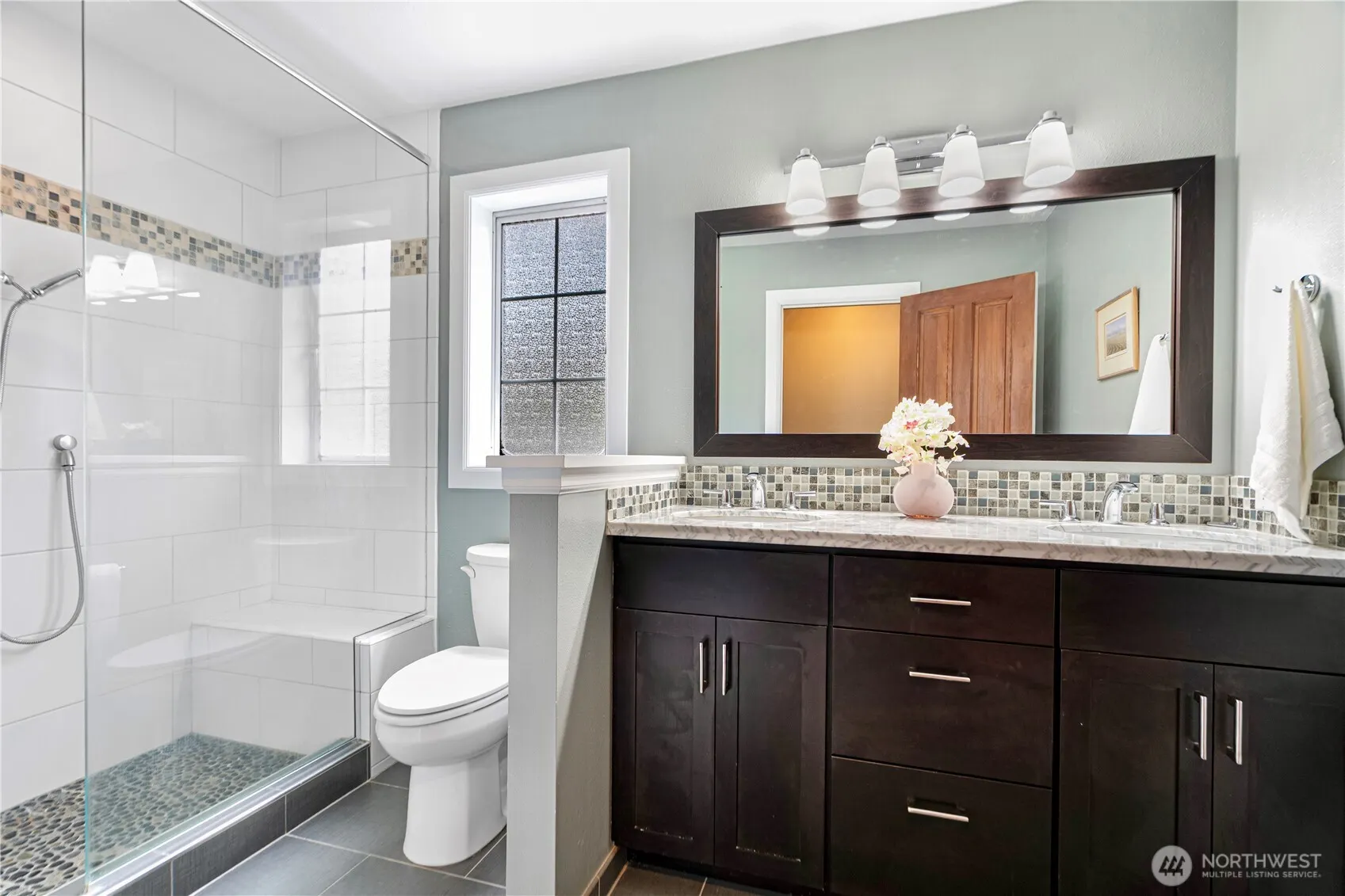 2110 216th Place NE , Sammamish, WA 98074
